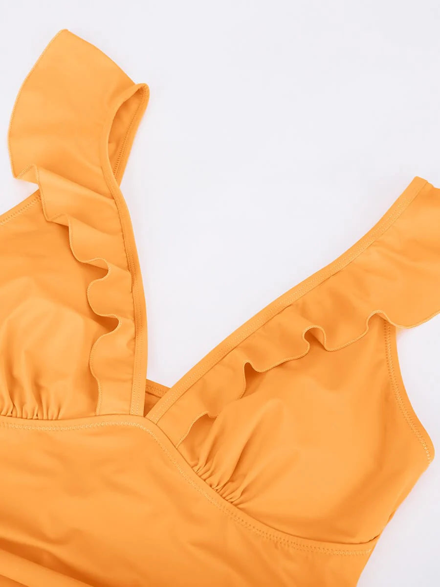 Traje de baño de una pieza con volantes, cuello en V y cordones